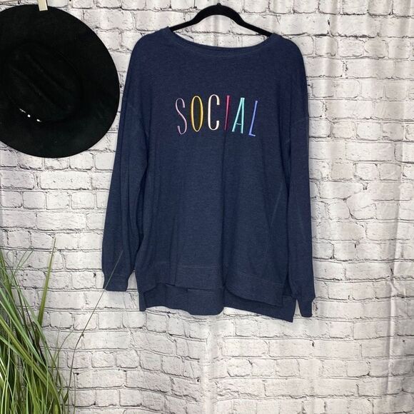 WILDFOX Social Side Slit Sweatshirt Lounging Relaxing Weekend Top Blue XL - Picture 2 of 13